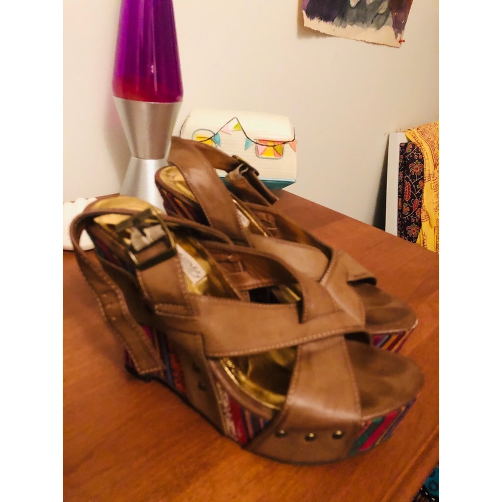 Naughty monkey wedge heels